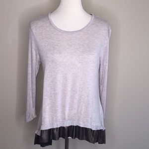 ACOS 3/4 Sleeve Soft Knit Ruffled Cream  Top Sz M